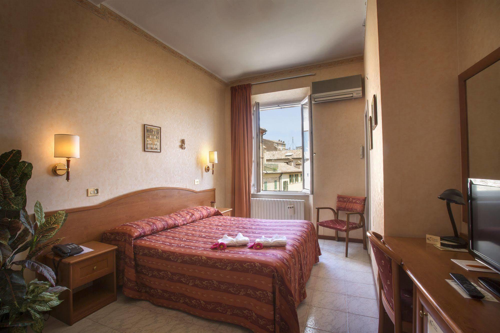 Albergo Arena Macerata Zewnętrze zdjęcie